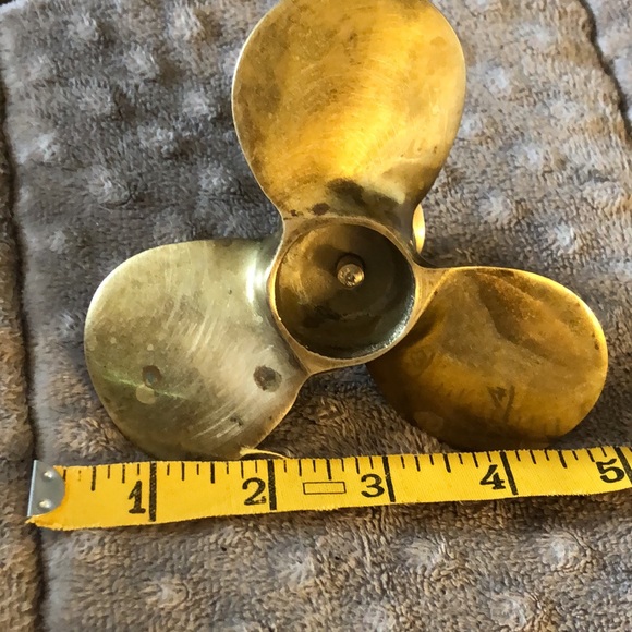 Vintage Heavy Solid Brass Boat Propeller Candle Holder. Excellent Condition.